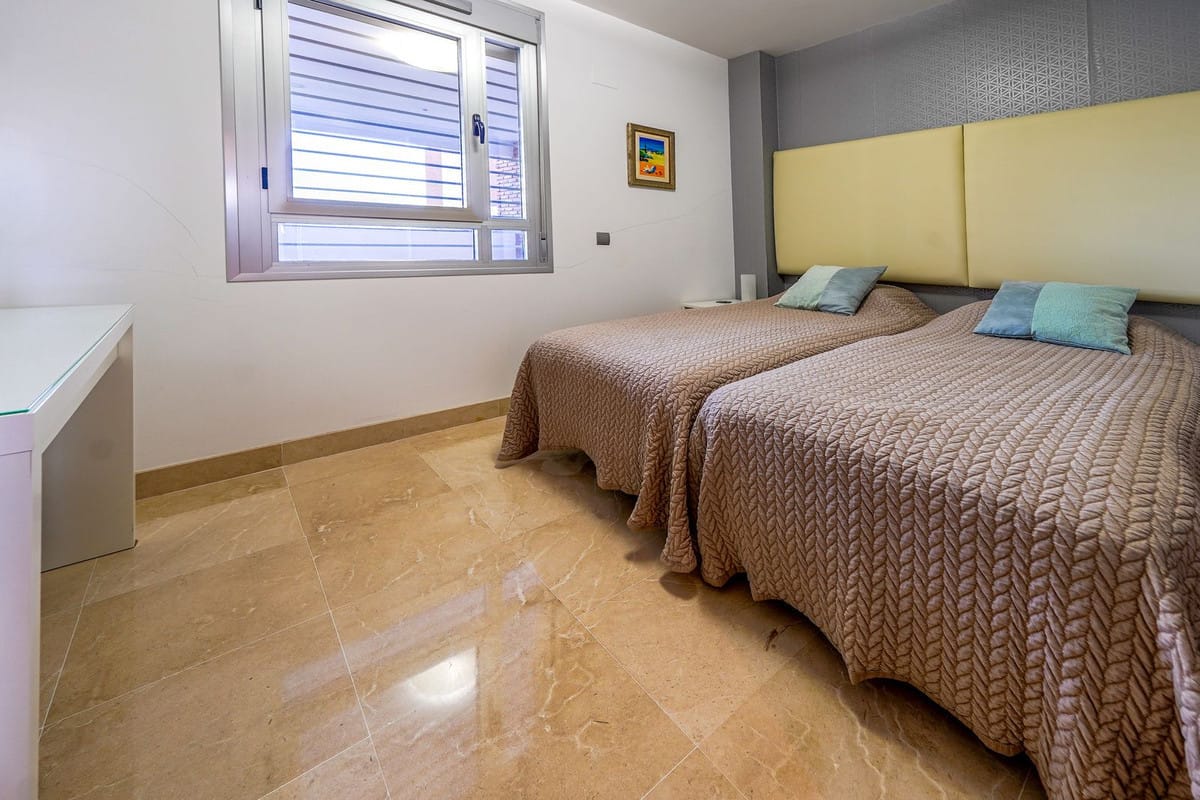 Parterowy apartament do zakupu w Benahavís, Hiszpania D Cee B F Ef F A C E C