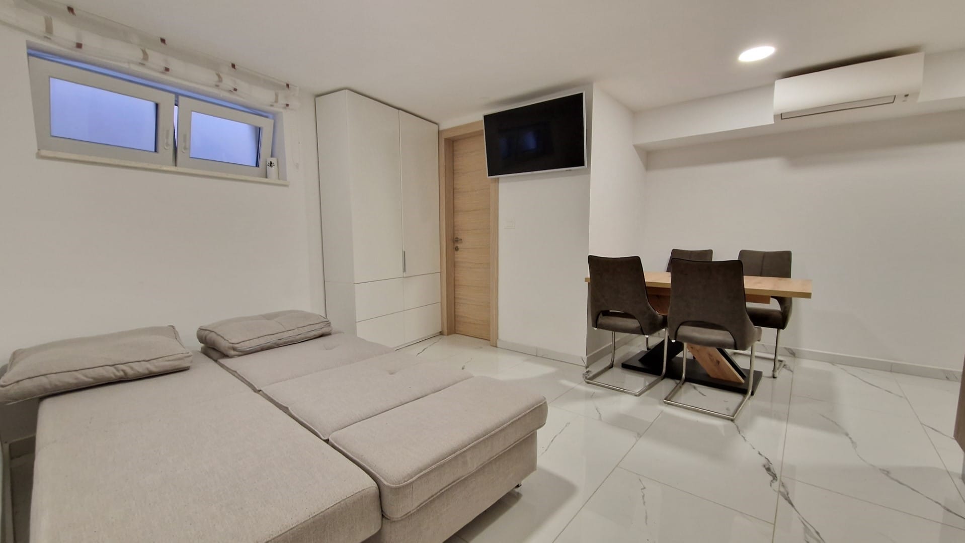 Apartament w nowym budynku z basenem - Sv. Filip i Jakov A Emporia Nekretnina Zadar