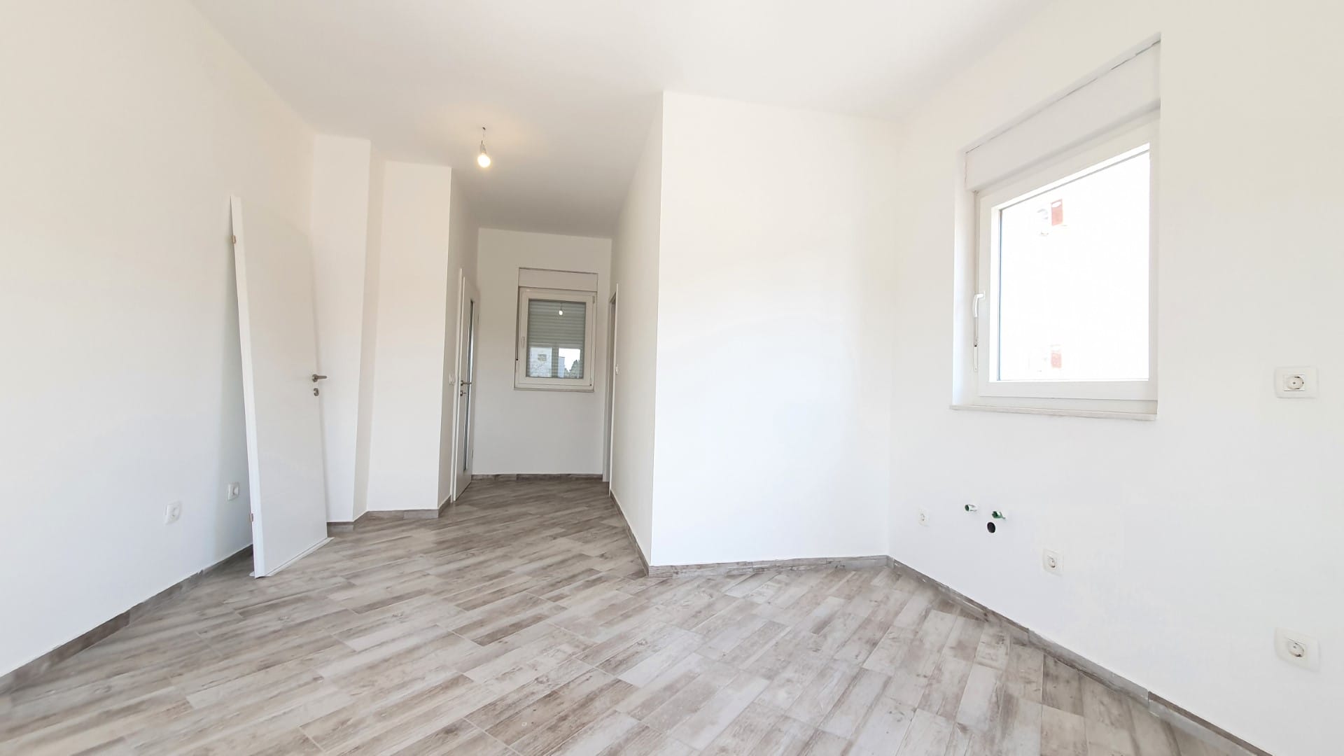 2 apartamenty typu studio w nowym budynku, Turanj A Turanj