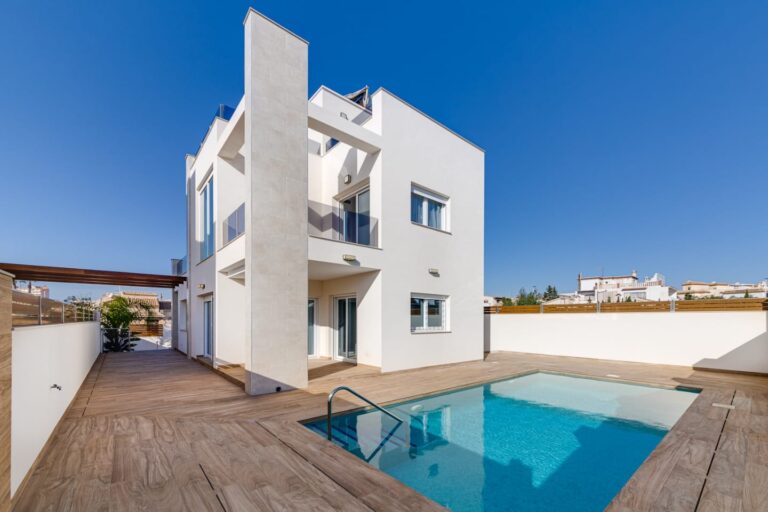 Willa na sprzedaż w Torrevieja, Costa Blanca Południowa Hiszpania D