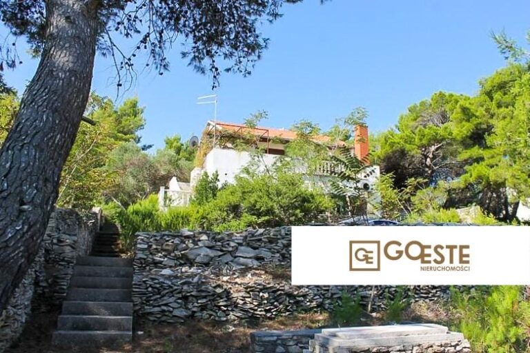 Dom nad morzem, na sprzedaż - REF ID: 2016/125 w Hvar Chorwacja Hvar House For Sale By The Sea