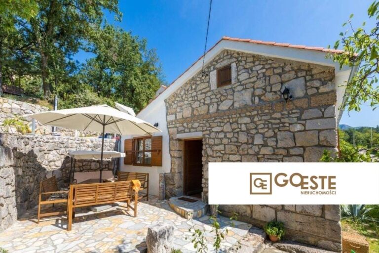 Kamienny dom z basenem - REF ID: 1022/09 w Crikvenica Chorwacja Crikvenica Stone House With Swimming Pool