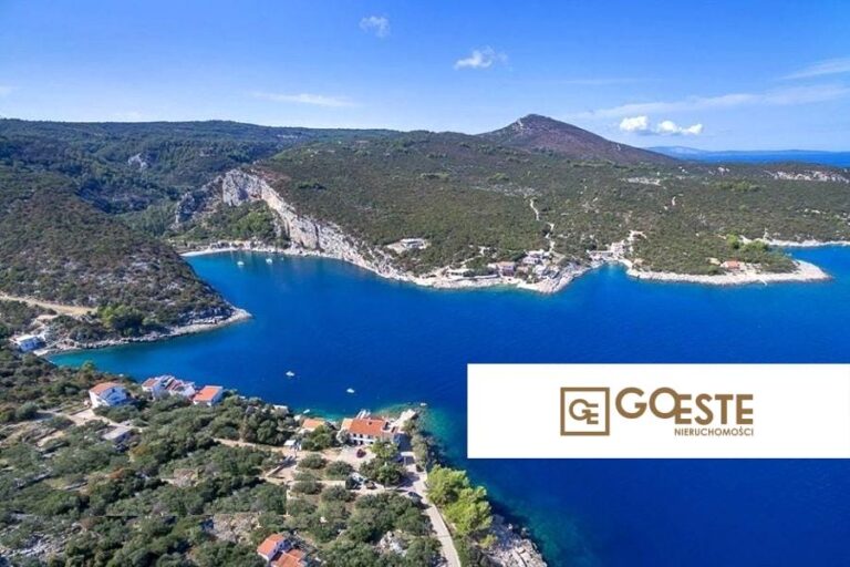 Doskonała działka budowlana - REF ID: 2016/410 w Hvar Chorwacja Island Hvar Land Plot For Sale