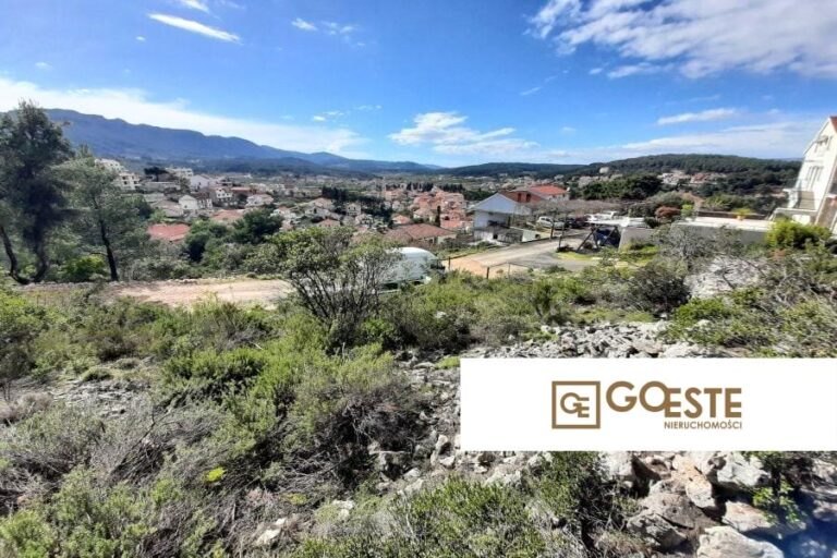 Działka budowlana z otwartym widokiem - REF ID: 2016/546 w Hvar Chorwacja Hvar Building Plot With Open View For Sale