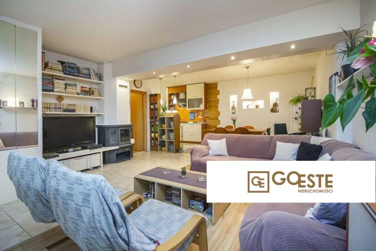 Meje, dwupokojowy apartament z widokiem na morze - REF ID: 2018/133 w Split Chorwacja Split Apartment Sea View For Sale
