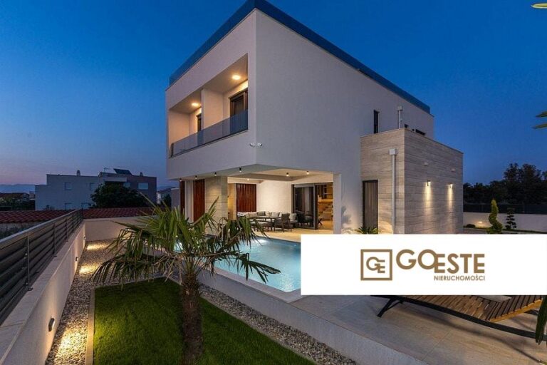 Nowo wybudowana willa z basenem niedaleko morza - REF ID: 2018/245 w Zadar Chorwacja Zadar Newly Built Villa With A Sea View For Sale