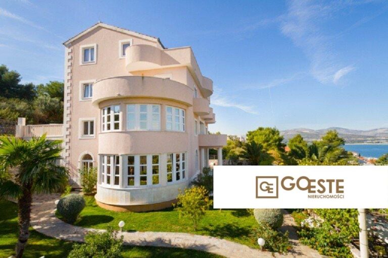 Willa z widokiem na morze - REF ID: 2021/169 w Trogir Chorwacja Trogir Villa With Sea View For Sale