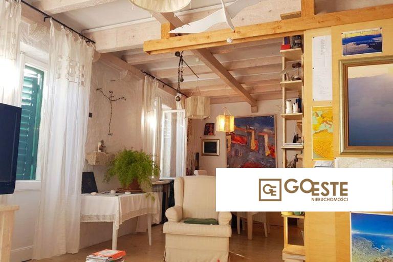 Lucac, urządzony i designersko umeblowany apartament - REF ID: 2021/217 w Split Chorwacja Split Nicely Decorated Apartment For Sale