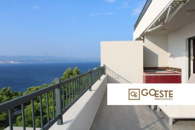 Apartamenty z otwartym widokiem na morze - REF ID: 2029/16 w Omis Chorwacja Omis Apartments With Sea View For Sale