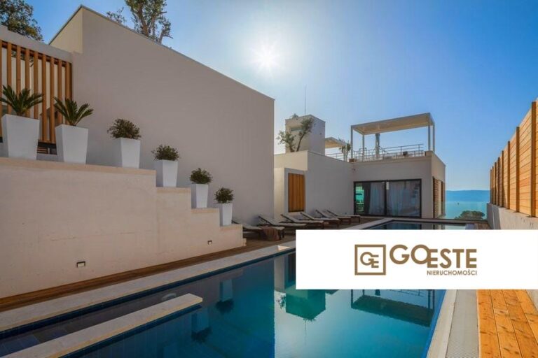 Willa z basenem i widokiem na morze - REF ID: 2030/37 w Omis Chorwacja Omis Villa With Pool For Sale