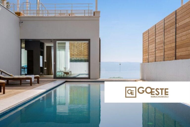 Willa z otwartym widokiem na morze - REF ID: 2030/47 w Omis Chorwacja Omis Villa With Open Sea View For Sale