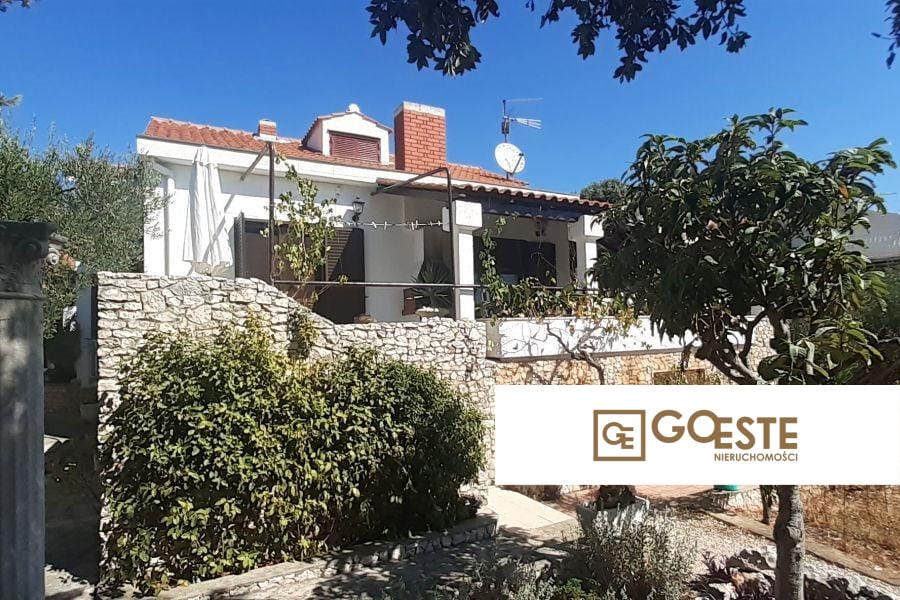 Dom z widokiem na morze - REF ID: 2031/52 w Rogoźnica Chorwacja Rogoznica House With Sea View On Sale