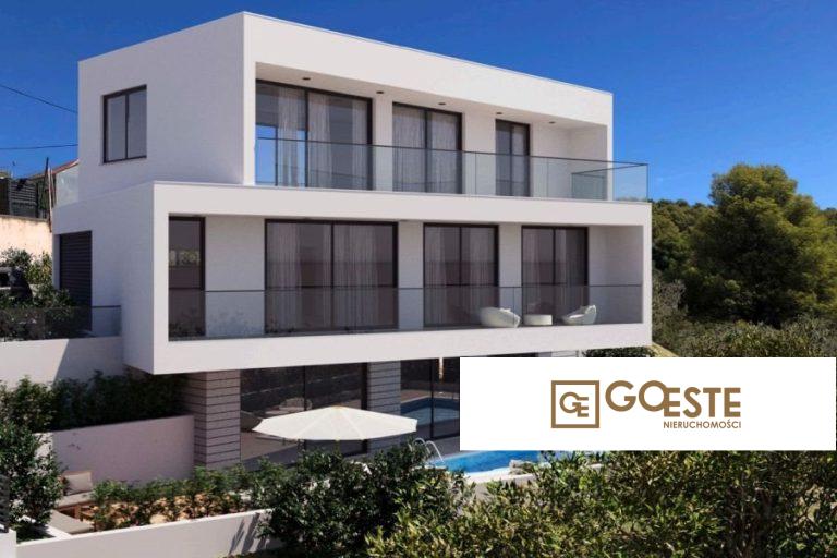 Luksusowa willa z widokiem na morze - REF ID: 2035/132 w Trogir Chorwacja Trogir Luxury Villa With A Sea View