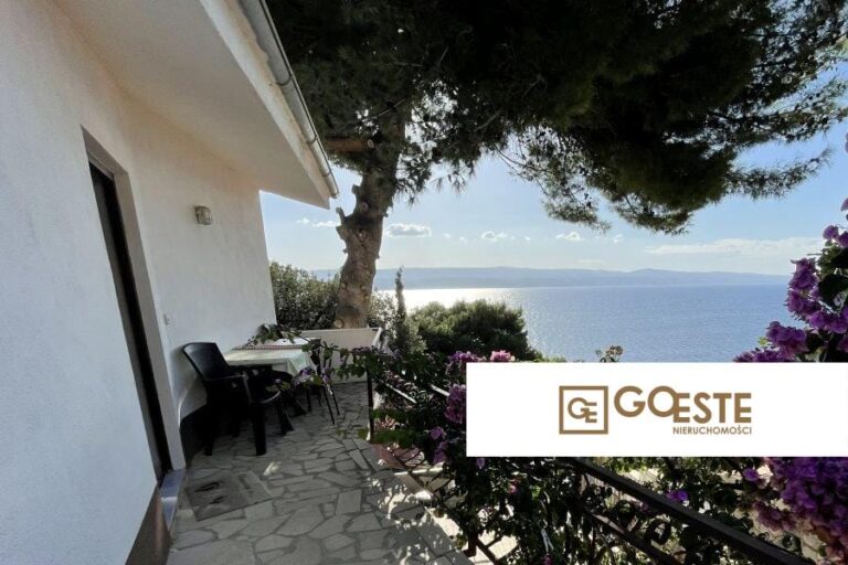 Dom blisko morza - REF ID: 2036/51 w Omis Chorwacja Omis House Near The Sea For Sale