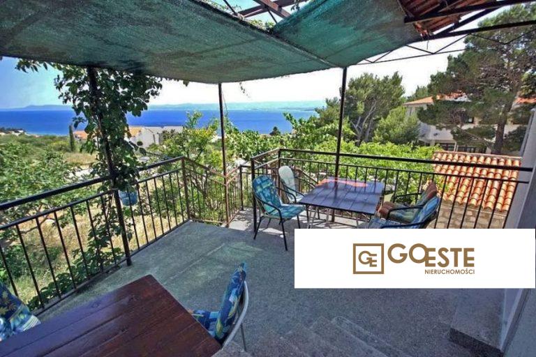 Dom apartamentowy z panoramicznym widokiem na morze - REF ID: 2037/36 w Brač Chorwacja Island Brac Apartment House With Panoramic Sea View For Sale