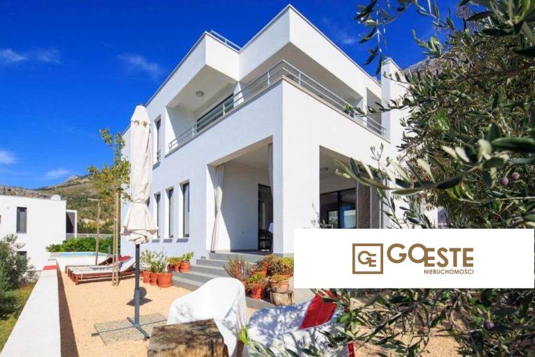 Luksusowa willa z widokiem na morze - REF ID: 2038/59 w Makarska Chorwacja Makarska Villa With Pool For Sale