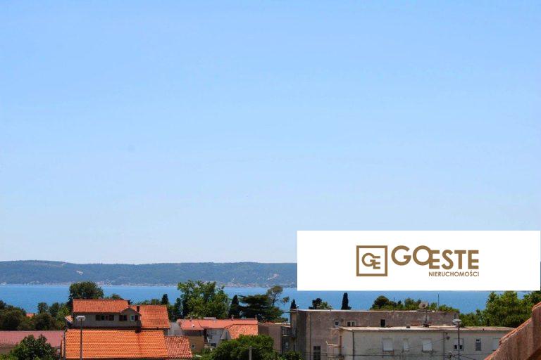 Apartament z trzema sypialniami - REF ID: 2040/48 w Kastela Chorwacja Kastela Three Bedroom Apartment For Sale