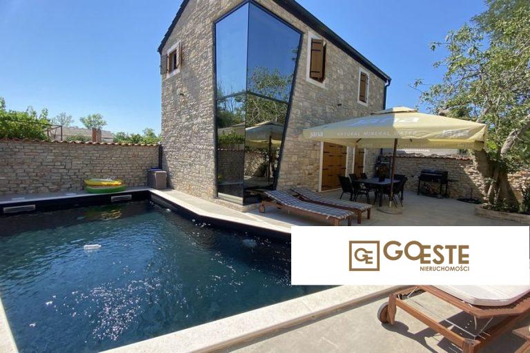 Nowo wybudowany kamienny dom z basenem - REF ID: 2043/32 w Zadar Chorwacja Near Zadar Stone House With Pool For Sale