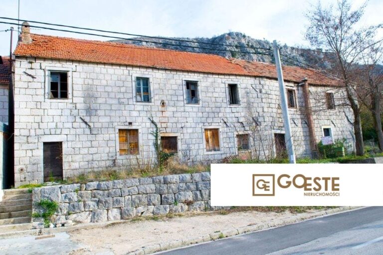 Stary kamienny dom do remontu, na sprzedaż - REF ID: 4787/30 w Omis Chorwacja Near Omis Stone House For Sale