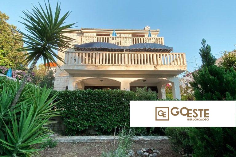 Dom apartamentowy blisko morza - REF ID: 5206/30 w Brač Chorwacja Brac House Near The Sea For Sale
