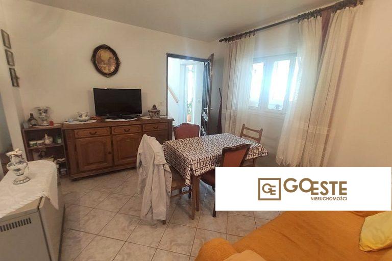 Apartament w pierwszym rzędzie do morza - REF ID: 5247/30 w Kastela Chorwacja Kastela Apartment First Row To The Sea For Sale