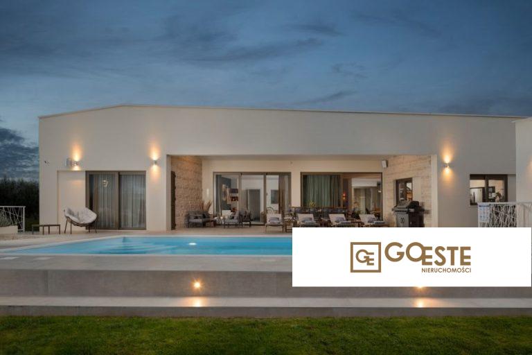 Nowoczesny dom z basenem - REF ID: 5274/30 w Zadar Chorwacja Zadar Villa With Pool For Sale
