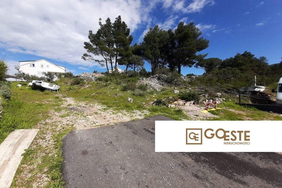 Działka budowlana z otwartym widokiem - REF ID: 2016/546 w Hvar Chorwacja Hvar Building Plot With Open View For Sale