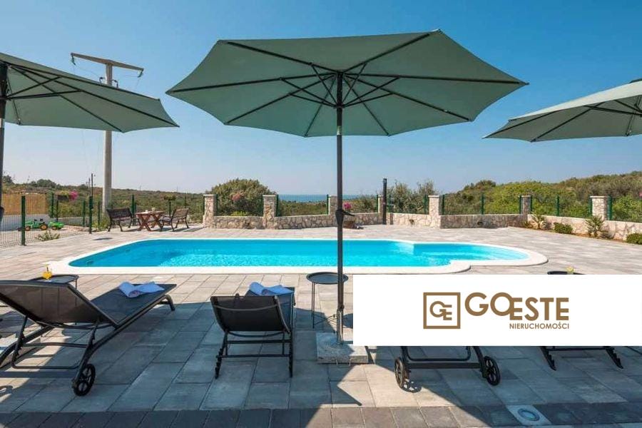 Nowo wybudowana kamienna willa z basenem - REF ID: 2021/249 w Rogoźnica Chorwacja Near Rogoznica New Stone Villa With Pool For Sale