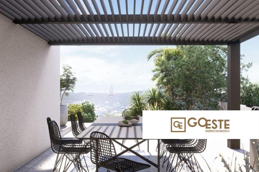 Luksusowe apartamenty w wyjątkowej lokalizacji w pierwszym rzędzie do morza - REF ID: 2035/126 w Trogir Chorwacja Trogir Apartments In The First Row To The Sea For Sale