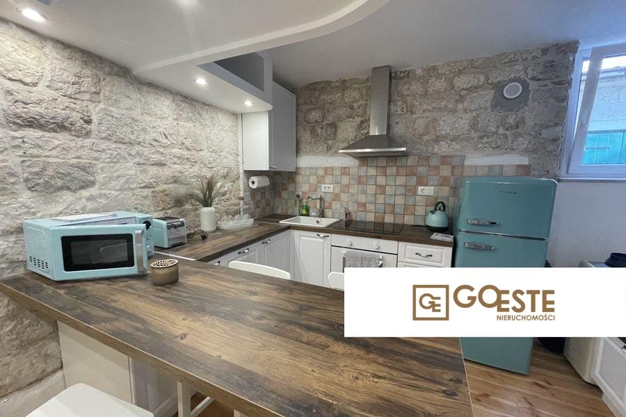 Kamienny dom w centrum - REF ID: 5114/30 w Trogir Chorwacja Trogir Stone House For Sale