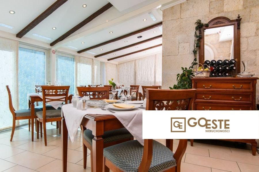 Hotel w pierwszym rzędzie do morza - REF ID: 5191/30 w Trogir Chorwacja Trogir Hotel First Row To The Sea For Sale