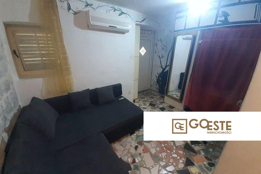 Dom w szeregu, na 4 piętrach - REF ID: 2016/485 w Trogir Chorwacja Trogir House In A Row On Floors For Sale