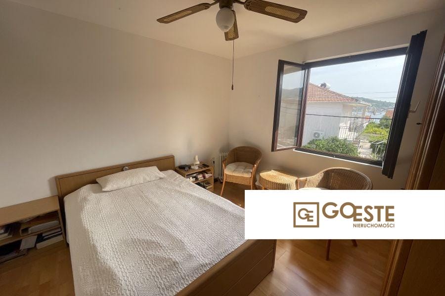 Dom wolnostojący blisko morza - REF ID: 2030/61 w Trogir Chorwacja Vinisce House For Sale