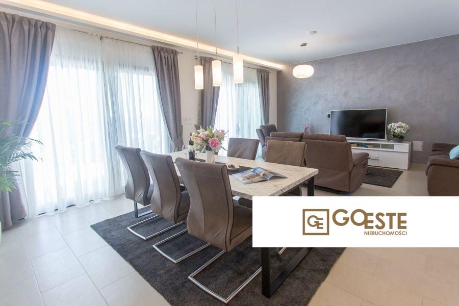Willa z basenem i widokiem na morze - REF ID: 2035/82a w Trogir Chorwacja A Marina Luxury Villas With Sea View For Sale