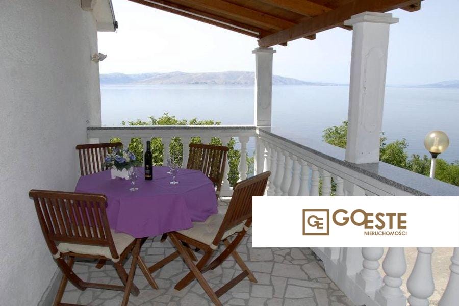 Dom z apartamentami w pierwszym rzędzie do morza - REF ID: 5242/30 w Senj Chorwacja Senj Apartment House First Row To The Sea For Sale