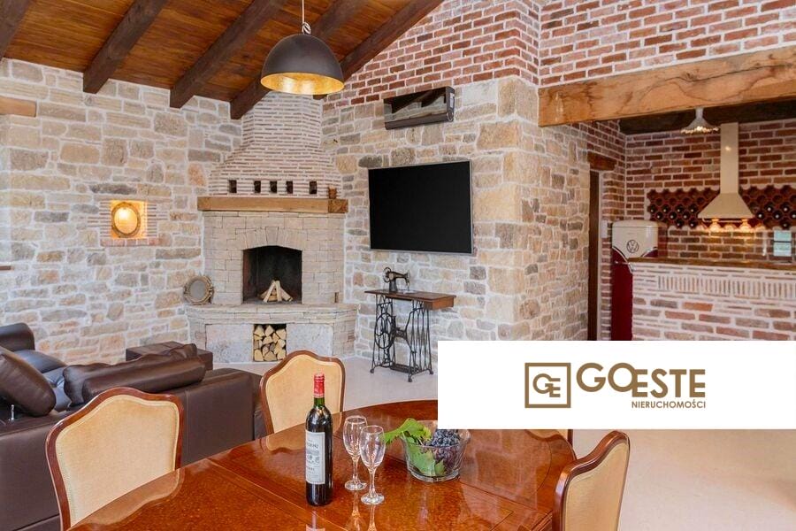 Dalmatyńska posiadłość z basenem i gajem oliwnym - REF ID: 2021/235 w Trogir Chorwacja Trogir Dalmatian Estate For Sale