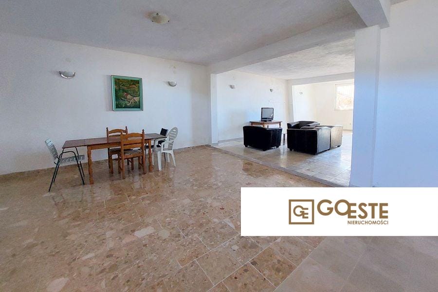 Dom apartamentowy z widokiem na morze - REF ID: 2029/35 w Rogoźnica Chorwacja Near Rogoznica Apartment House With Sea View For Sale