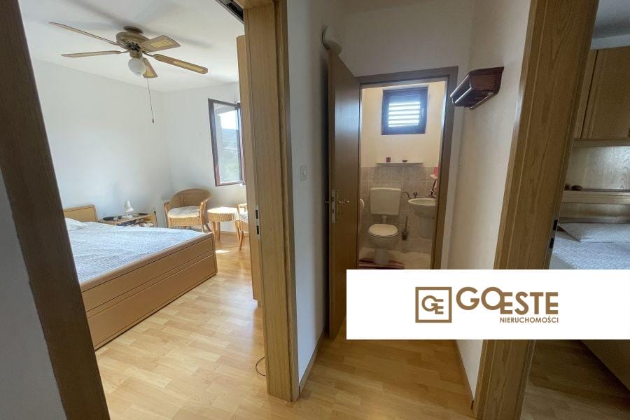 Dom wolnostojący blisko morza - REF ID: 2030/61 w Trogir Chorwacja Vinisce House For Sale