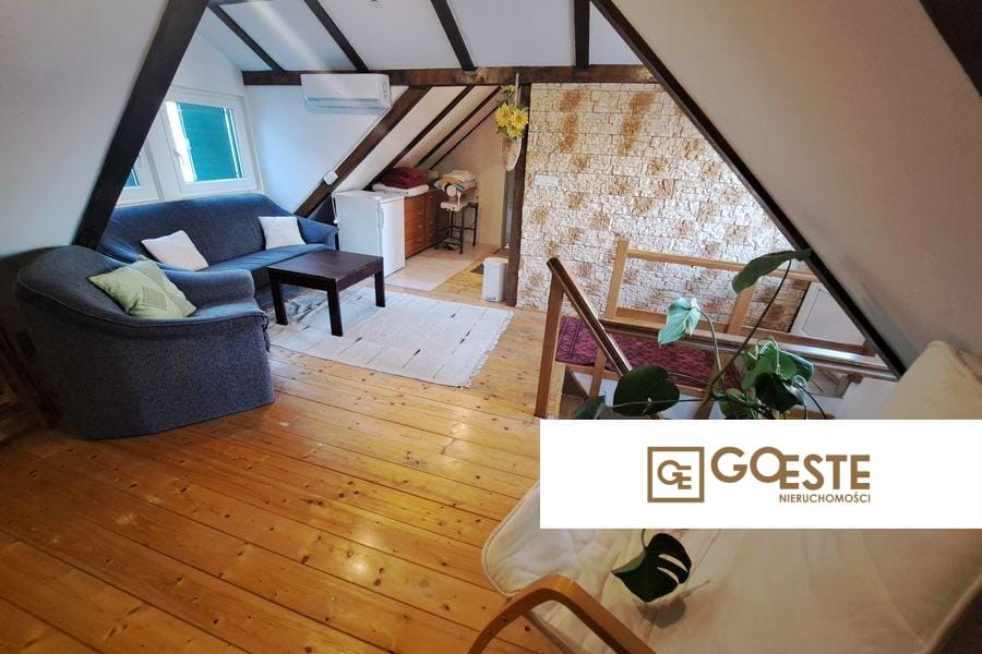 Czteropokojowy apartament w starym centrum - REF ID: 5236/30 w Trogir Chorwacja Trogir Apartment In Old Center For Sale