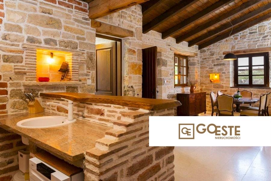Dalmatyńska posiadłość z basenem i gajem oliwnym - REF ID: 2021/235 w Trogir Chorwacja Trogir Dalmatian Estate For Sale