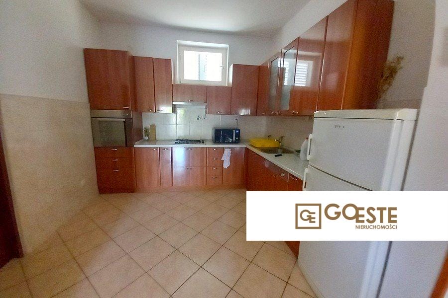 Dom z dużym ogrodem - REF ID: 2031/83 w Trogir Chorwacja Trogir House With Large Garden For Sale