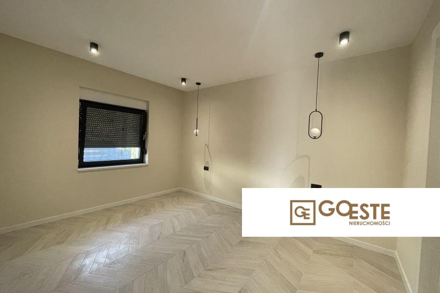 Nowo wybudowana willa z basenem - REF ID: 2035/116 w Trogir Chorwacja Trogir House With Pool For Sale