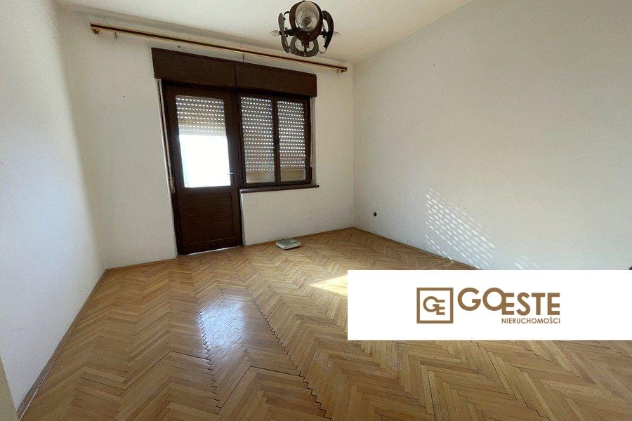 Dom na czterech piętrach do remontu - REF ID: 2036/09 w Trogir Chorwacja Near Trogir House For Renovation For Sale