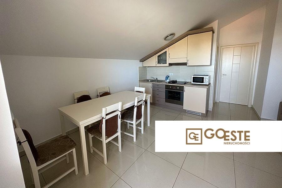 Dom apartamentowy z widokiem na morze - REF ID: 2036/67 w Rogoźnica Chorwacja Rogoznica House For Sale