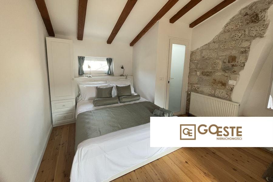 Kamienny dom w centrum - REF ID: 5114/30 w Trogir Chorwacja Trogir Stone House For Sale