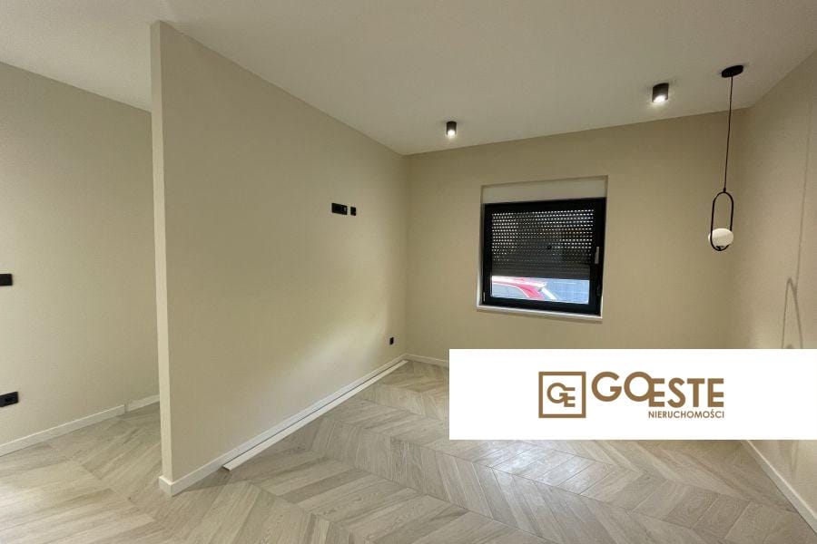 Nowo wybudowana willa z basenem - REF ID: 2035/116 w Trogir Chorwacja Trogir House With Pool For Sale