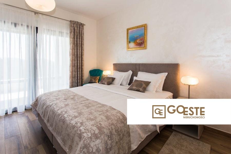 Willa z basenem i widokiem na morze - REF ID: 2035/82a w Trogir Chorwacja A Marina Luxury Villas With Sea View For Sale