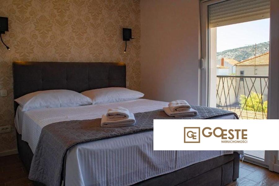 Nowoczesny dom z widokiem na morze - REF ID: 2041/64 w Trogir Chorwacja Trogir Modern House With A Sea View For Sale