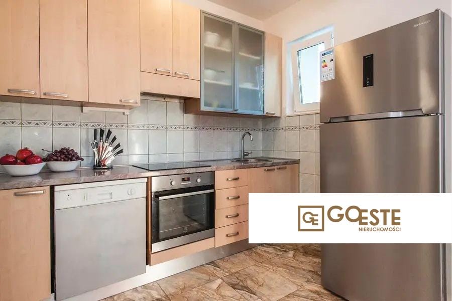 Dom apartamentowy blisko morza - REF ID: 5066/30 w Rogoźnica Chorwacja Rogoznica Apartment House Near The Sea For Sale