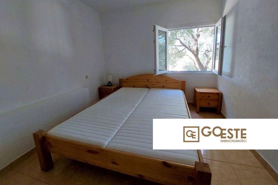 Dom apartamentowy z widokiem na morze - REF ID: 2029/35 w Rogoźnica Chorwacja Near Rogoznica Apartment House With Sea View For Sale